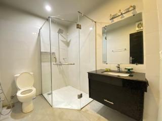 3BHK Apartment near Emporium Mall - 6