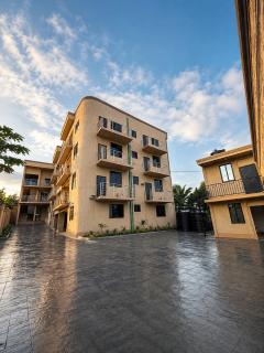 Nkrumah Heights Modern Luxury Stay - 8