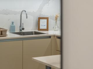 Modern Executive Studio - 2