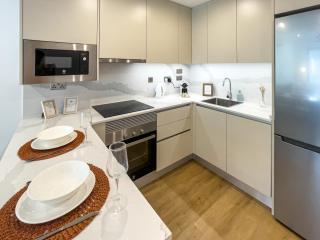 Modern Executive Studio - 4