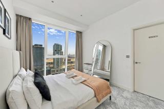 Waterfront One Bedroom - Amazing Canal Views - 3
