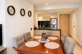 Polanco Condo w Pool, Gym & Free Parking - 8