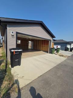 Spacious Family House in Edmonton - Perfect for a Comfortable Stay - 1