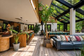 Architectural Woodland Spa Estate - 2 Hot Tubs - 2
