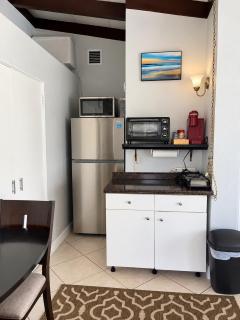 Large Master Queen Suite by Hard rock stadium and casino - 4