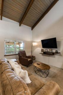 Pine Top Loft - Walk to Lifts Ski Locker Deck - 5