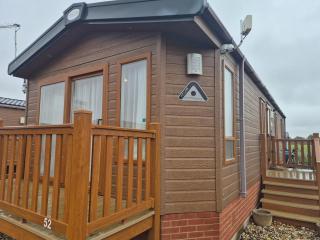 Charming 2 bed lodge in Beautiful Suffolk - 7