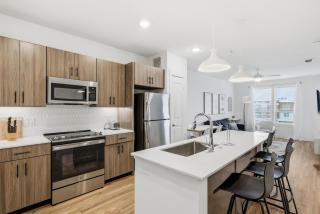 Modern 1BR near PGA and Universal Studios - 9