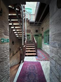 Sazali Boutique Hotel - 8
