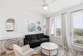 Modern 1BR Retreat near PGA and Universal Studios - 9