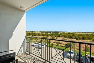 Modern 1BR Retreat near PGA and Universal Studios - 7