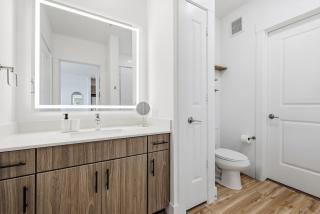 Modern 1BR Retreat near PGA and Universal Studios - 1