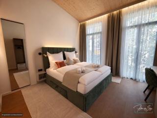 Homely Stay - Modern TownHouse - 5