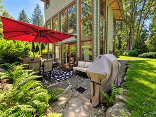2BD Guest Suite Sleeps 6 Near Downtown & Beach - 8