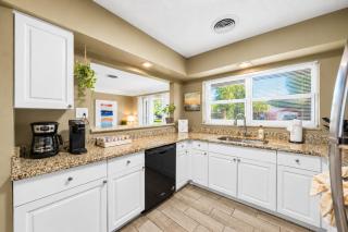 Cozy Clearwater Pool Home Near Beaches! - 4