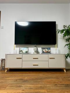 Elysian Apartment Premium Comfort & Relaxation - 4