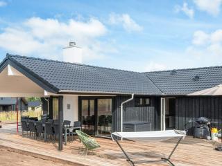 5 star holiday home in Glesborg - 8