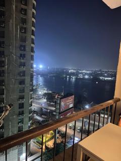 شقه بنظام فندقى و فيو رائع بكورنيش المعادي - 1