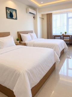 #1 Diamond Hotel and Residences - 9