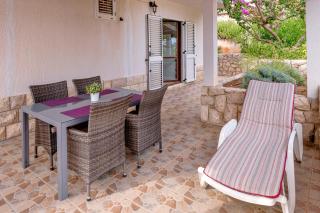 Apartments Zora - Ivan Dolac - 4