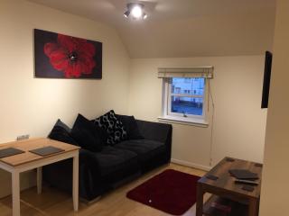 8 Varis Apartments - Forres - 7