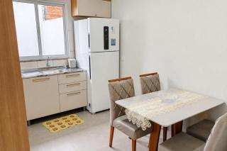 Casa Confortável para 4 Pessoas Em Ótima Localização e Acesso Fácil a Cataratas, Argentina e Paraguai - 1