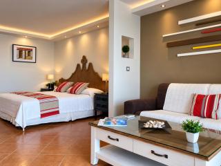 Studio Orient Bay - 0
