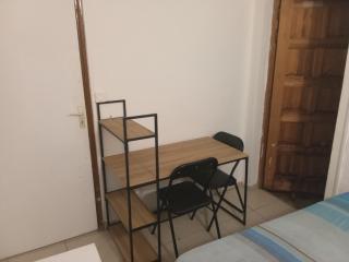 Green room - 1