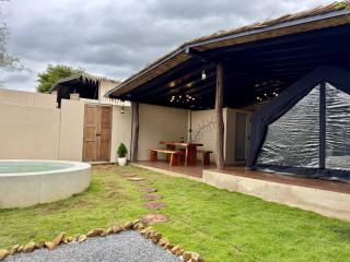 Million Stars Poolvilla and Glamping - 8