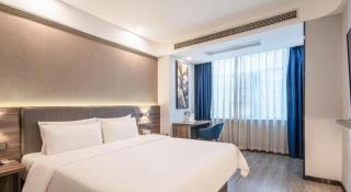 7 Days Inn Yingshang Lanxing Building Materials Market - 5