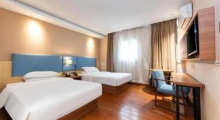 JTOUR Inn Wuhan Wusheng Road Metro CapitaLand Plaza - 8