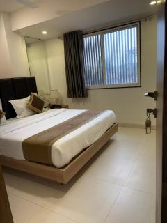 Hotel Ahilya INN - 2