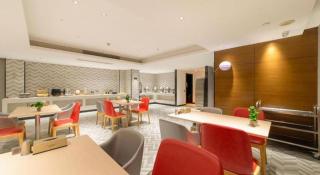 Borrman Hotel Zhongshan Henglan Xiyong - 8