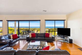 Serenity on Stacey - Coastal Views Carrickalinga - 6