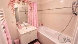 1 Room in a Shared House in Paris - 1
