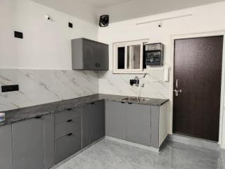 MoonLight Home Stays - Flat 401 - 3