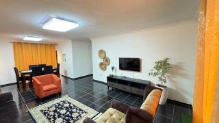 Spacious 3-Bedroom Self-Catering House, Sleeps 6 - Airport Road - Livingstone - Livingstone - 9