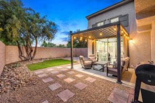 Upscale Summerlin Home Furnished 2BR + Workspace - 7