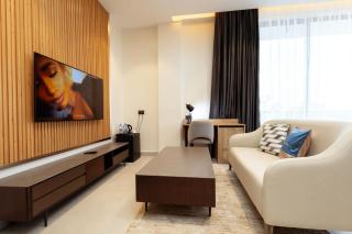 Hotel Yolanda and Residence - 8