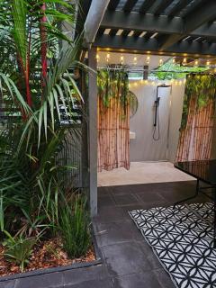 Rainforest Bungalow - 1