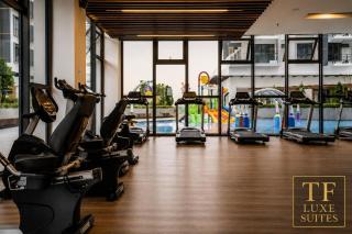 TF Luxe K-Avenue 2BR Pool View 2 Car Parks - 1
