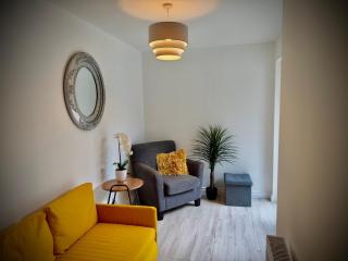 Delias Cozy Townhouse - 4