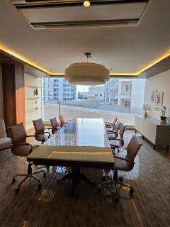 Sukoon Stays Premium 2BHK Opp Fortis Hospital - 4
