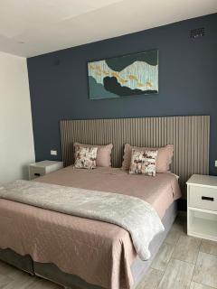 Style & Comfort Guest Rooms - 0