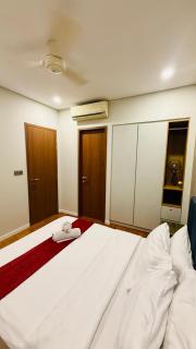 Sky suites Family House Homestay near klcc - 4