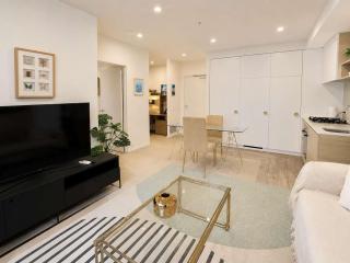 The Executive Garden Residence - 9