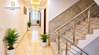 Mauryan Signature hotel Near Yashobhoomi - 1