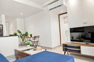 Ladybird - Veranda Eden - 7