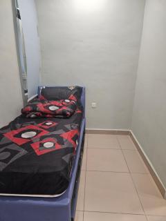 KSL Residence 2 by Shan Homestay - 2
