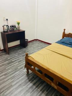 H & Z Guest House - 7
